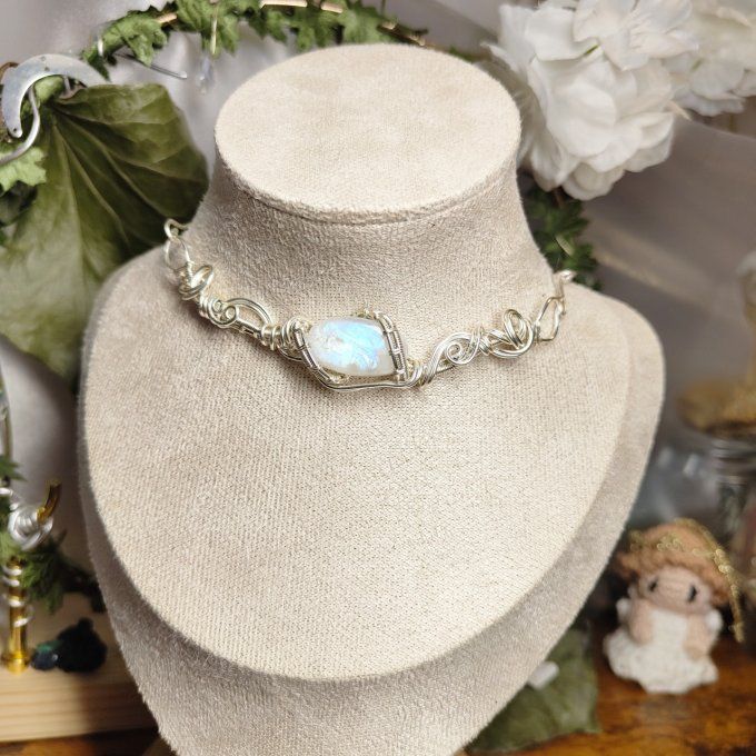 collier Charms pierre de lune (péristérite) : la pierre de lune arc en ciel