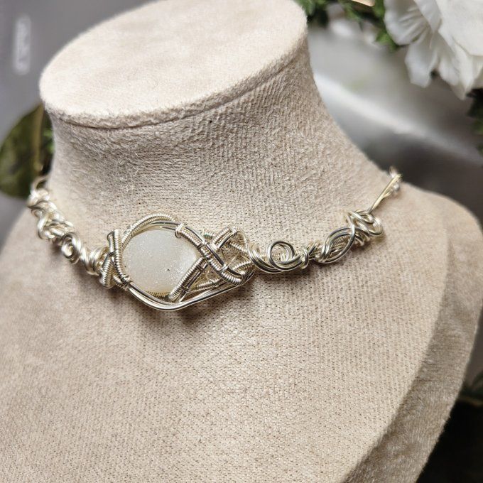 Collier agate druzy blanche 