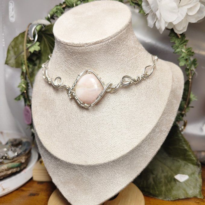 Collier Charms Opale Rose : pierre de douceur du coeur