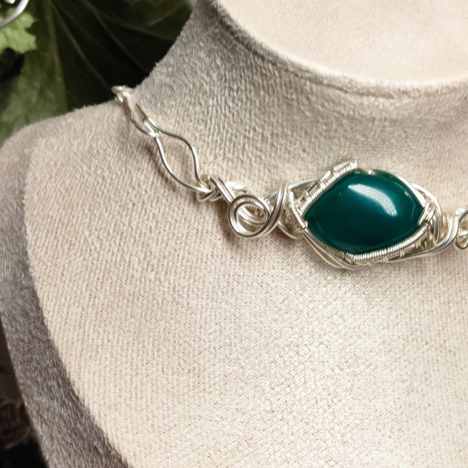 Collier Charms  Onyx verte :pierre des cœurs bléssés