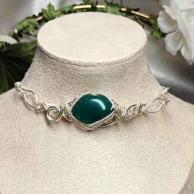 Collier Charms  Onyx verte :pierre des cœurs bléssés