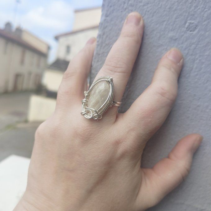 Belomorite , la pierre de lune pêche ✨ - bague parpaing