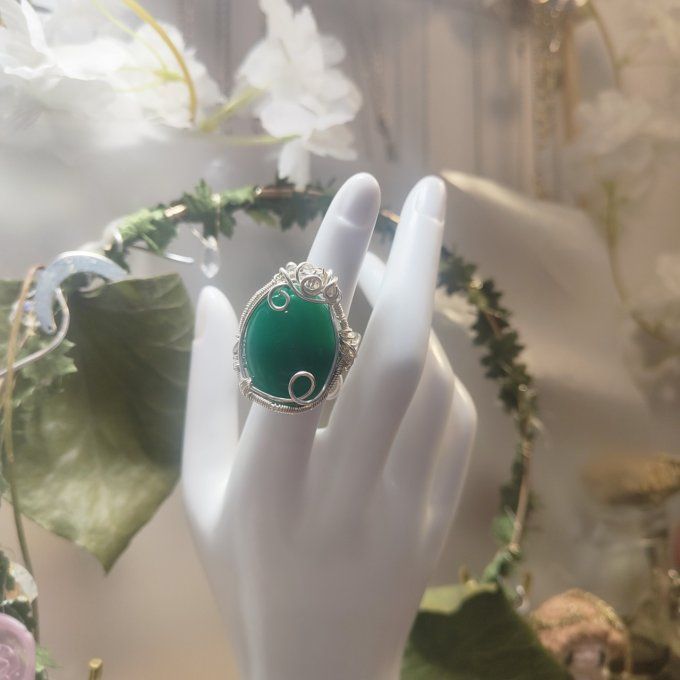 Bague Onyx verte courrone-ajustable