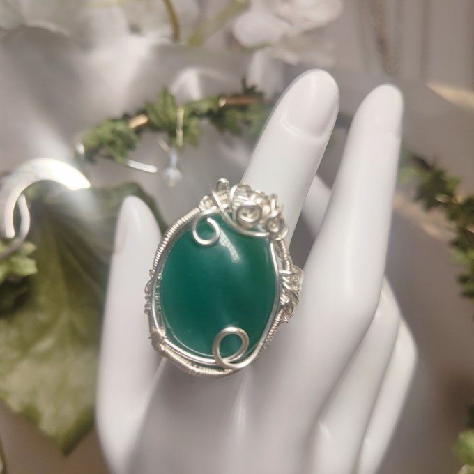 Bague Onyx verte courrone-ajustable