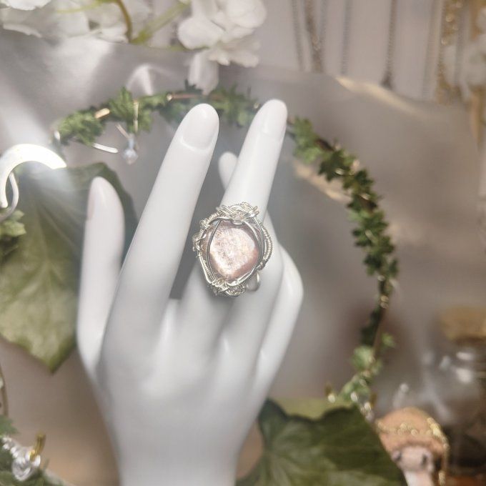 Bague courrone lepidolite gemme rose 