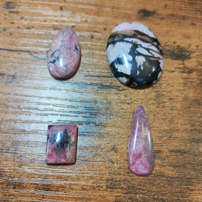 Rhodonite 