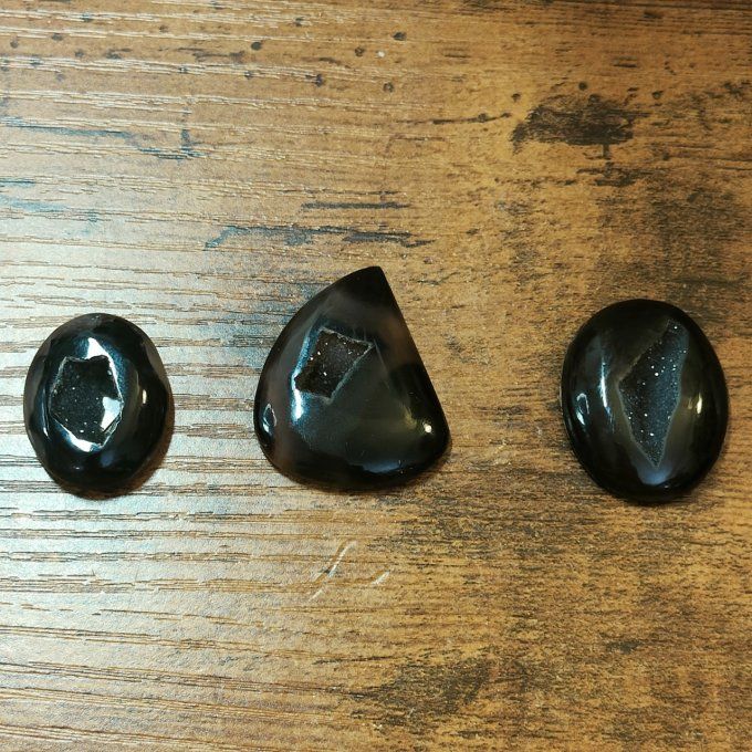 Onyx noir druzy , sardonyx