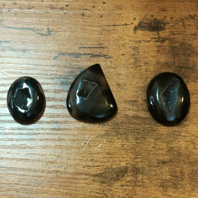 Onyx noir druzy , sardonyx