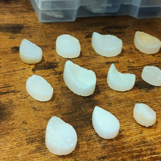 Agate blanche druzy