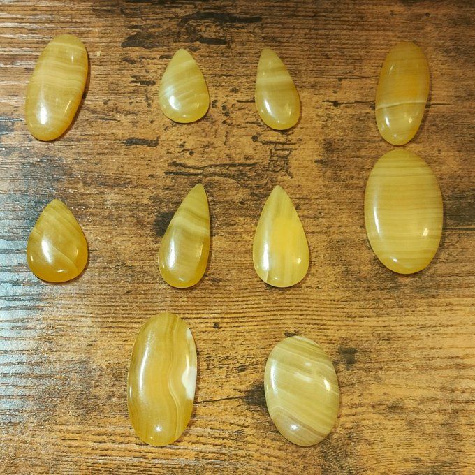 Aragonite Jaune