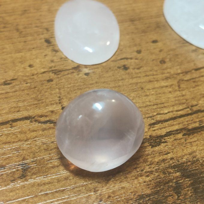 Quartz Rose dont une etoilé