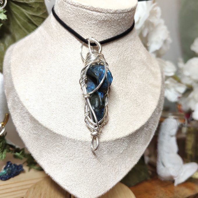 Corbeau - labradorite Bleu 