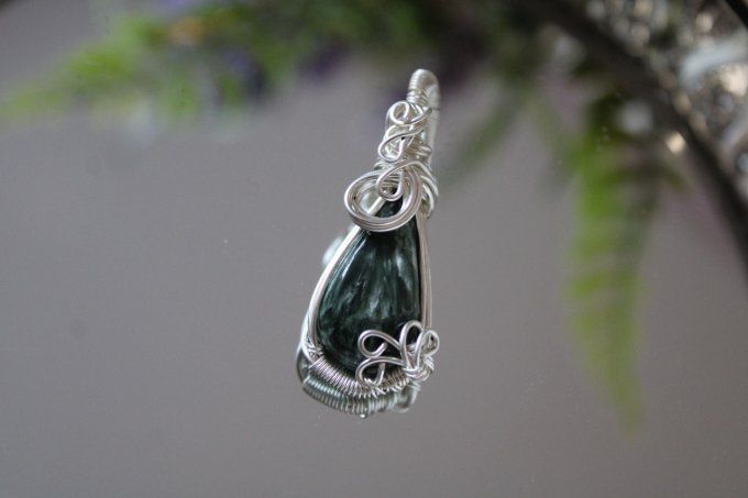 Seraphinite✨ L’Amulette d’Éveil et de Libération ✨promo