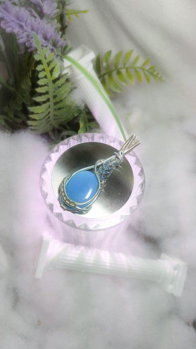Amulette Onyx bleu 