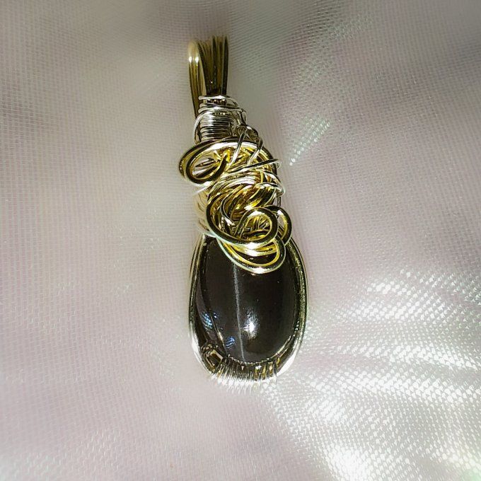 scapolite noire -chrysobéryl wernerite ✨-Pierre de Protection et de Confiance
