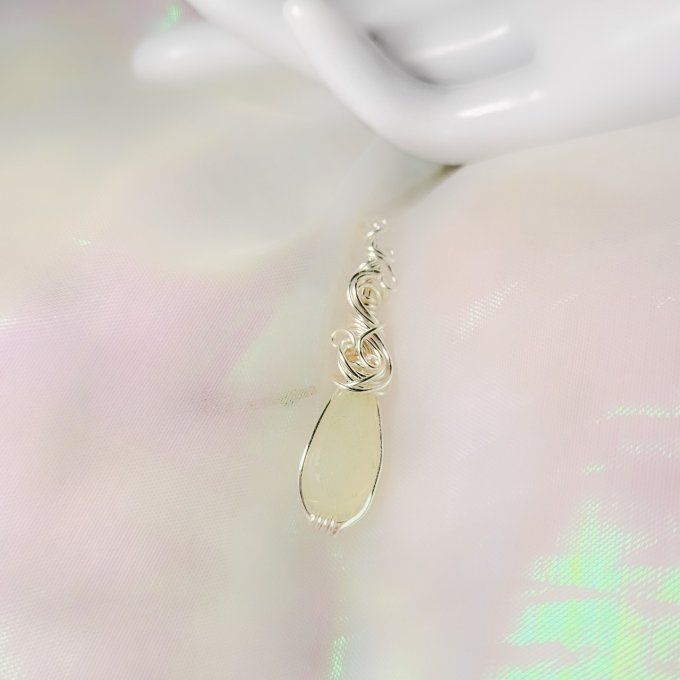 Agate Blanche – Pierre de Douceur et de Sérénité