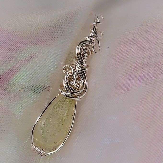Agate Blanche – Pierre de Douceur et de Sérénité