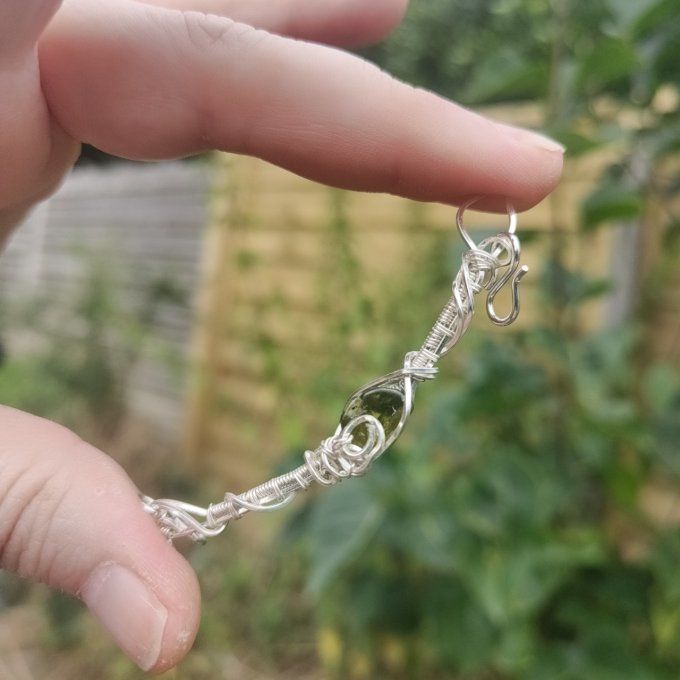 Collier Charms Péridot : pierre des chevaliers