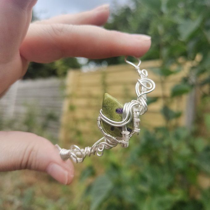 Collier Charms Atlantisite (stichtite sur serpentine) pierre d'harmonie