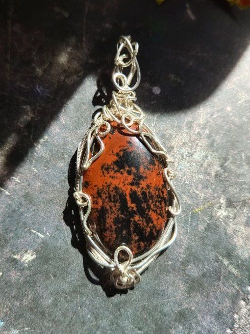 Amulette Obsidienne acajou – Protection, Sérénité & Équilibre