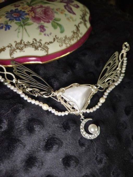 Les ailes de selené