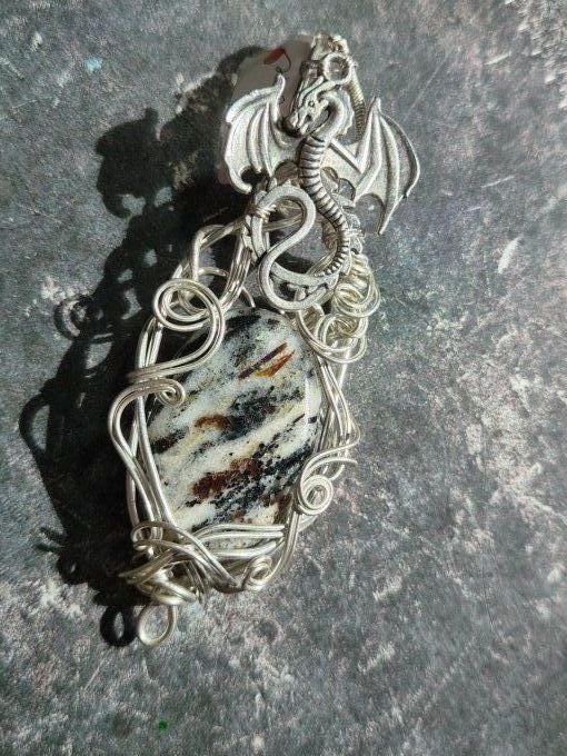 Pendentif amulette en Astrophyllite- Pierre de Libération Émotionnelle & Équilibre Spirituel