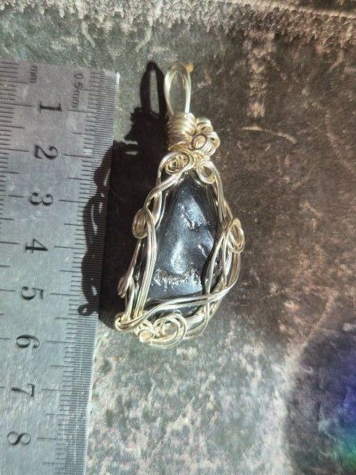 Pendentif Manganèse pomme poison