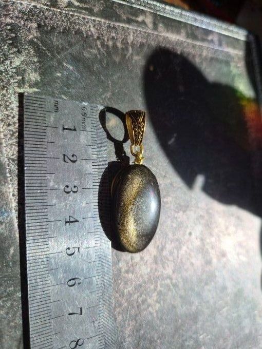 Collier obsidienne dorée loup d’or 