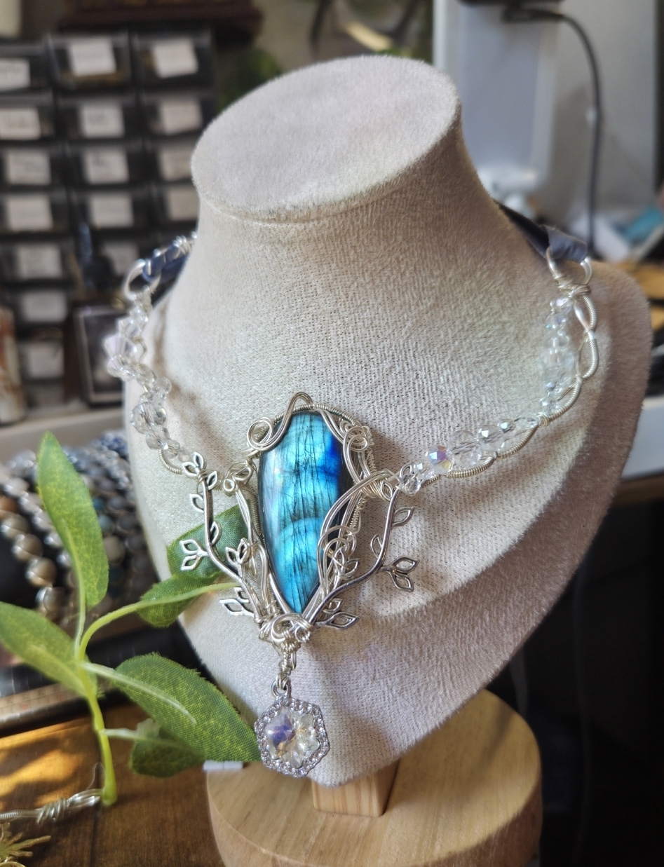 Collier et diadéme